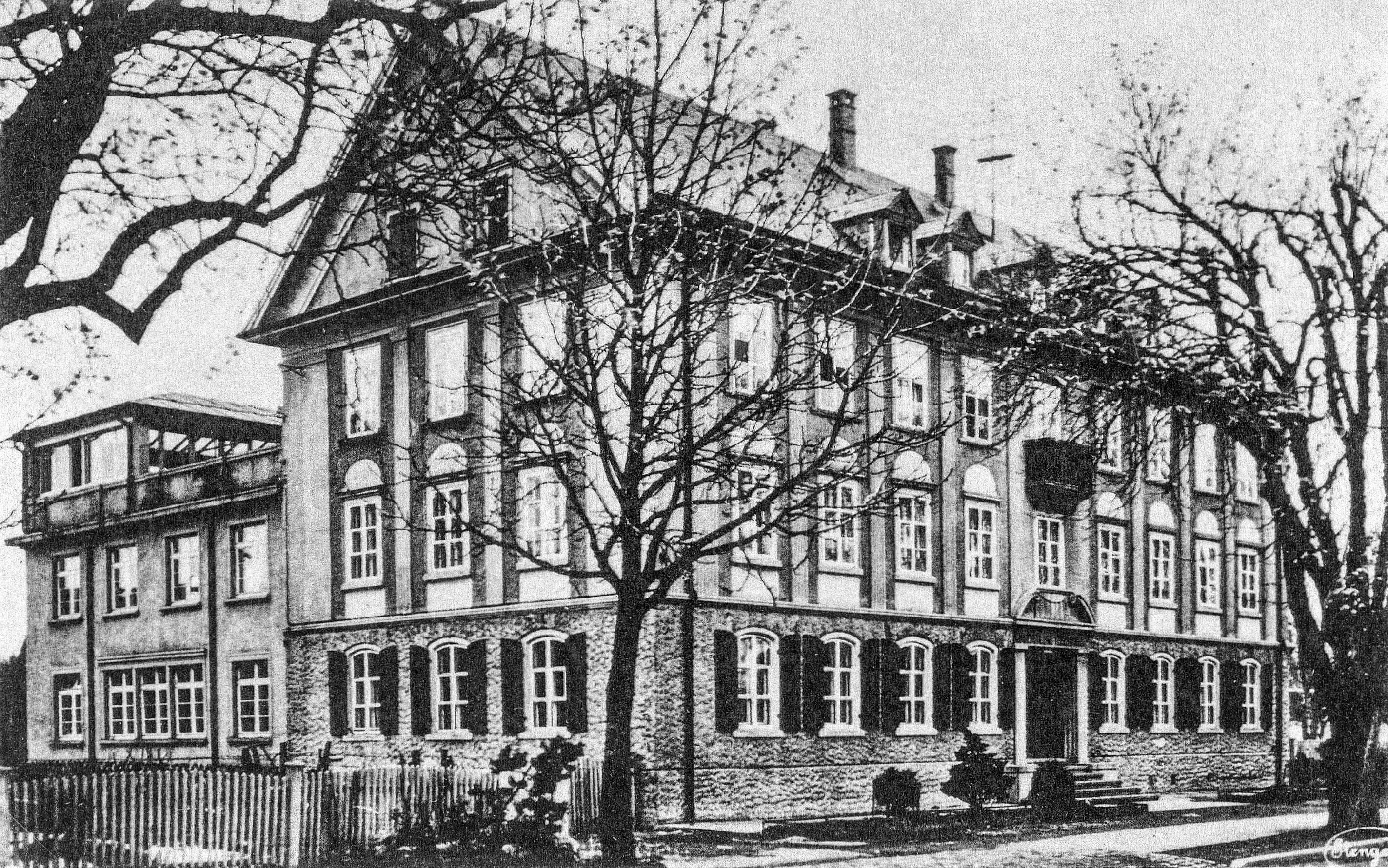 Theresianum / Theresienwiese Donaueschingen (an der Bahnhofstraße) - Geschichtswerkstatt Bräunlingen Nationalsozialismus